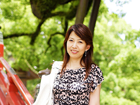 日本熟エロまん遊記　欲求不満の人妻に招かれて　8時間　サンプル画像01